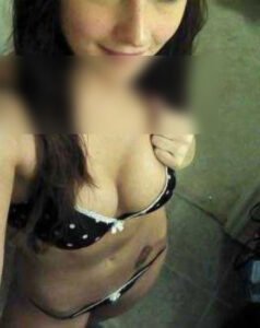 Big Ass Escort Available In Sector 43 Gurgaon